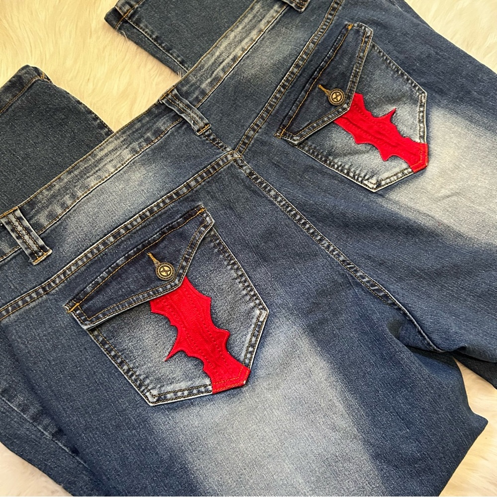 Women’s  Y2K Crest Jeans 23/24 - Picture 2 of 7